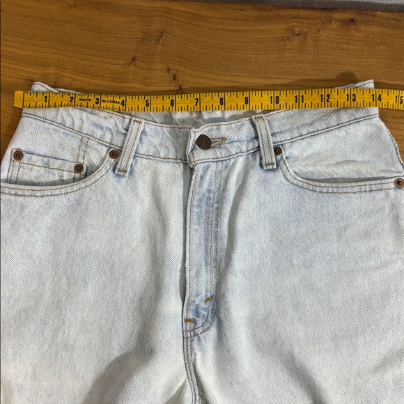 Levi's vintage cut off shorts - Picture 9 of 12